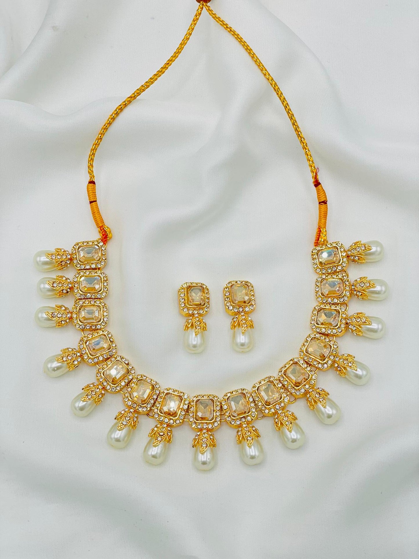 Pearl Dewdrop Set