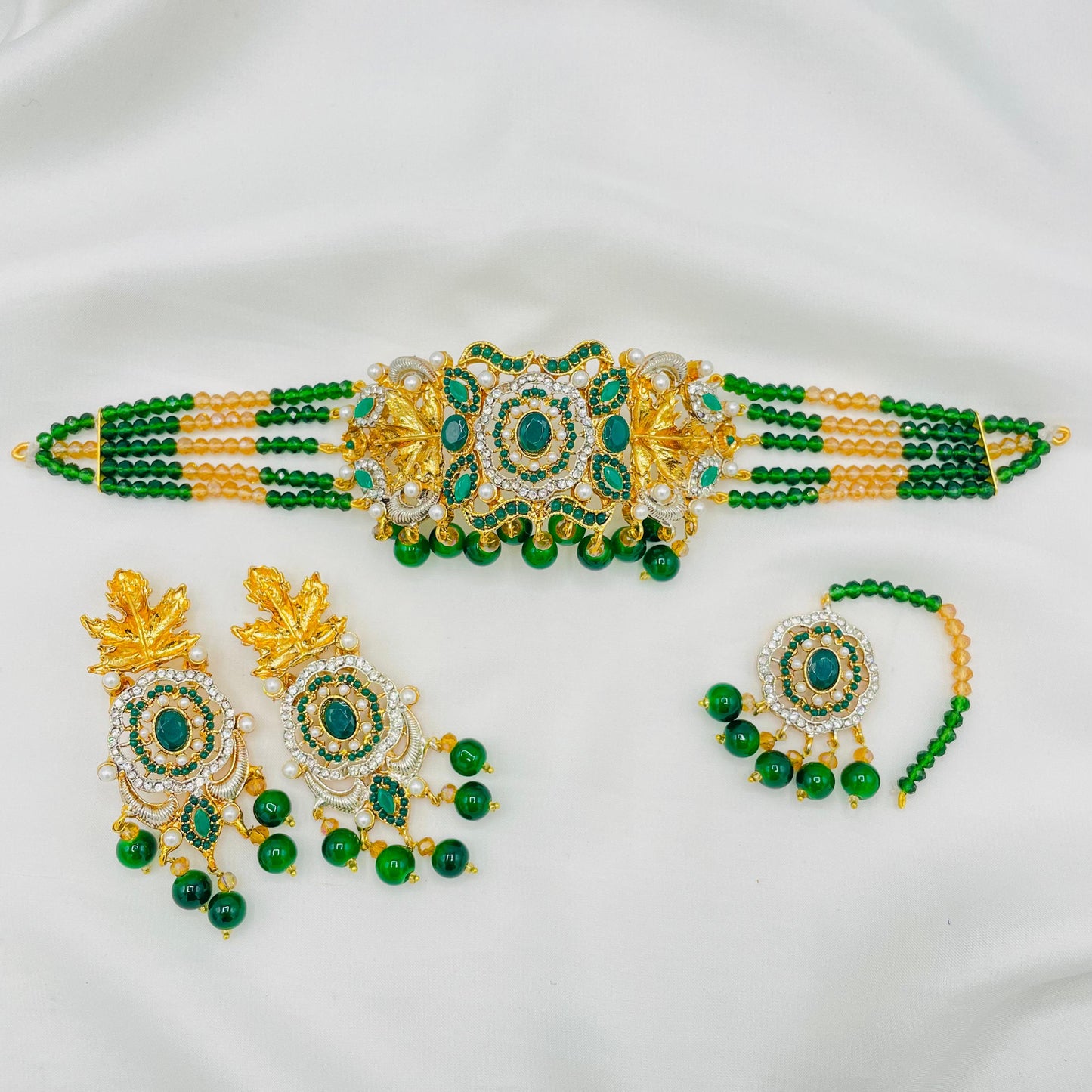 Luminous Choker Set