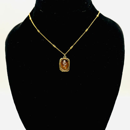 🌸 Secret Garden Pendant – Gehne Shehne 🌸