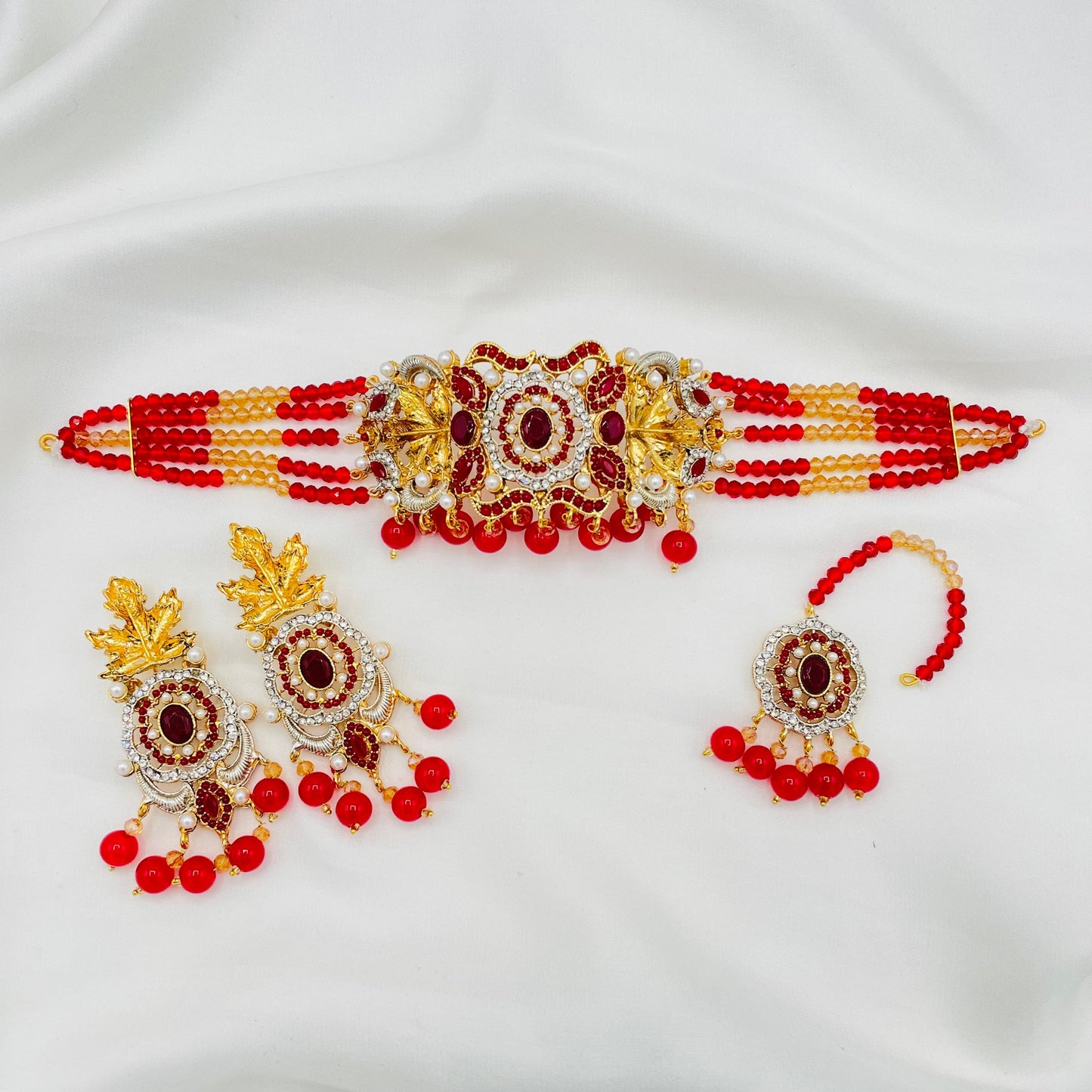 Luminous Choker Set